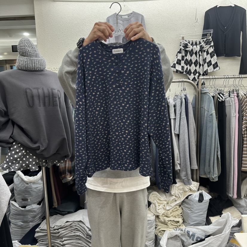 MAGOT東大門實拍女士新品時尚休閑26春夏推薦長袖T恤春款IIIΛGOT/MAGOT長袖T恤圖色2