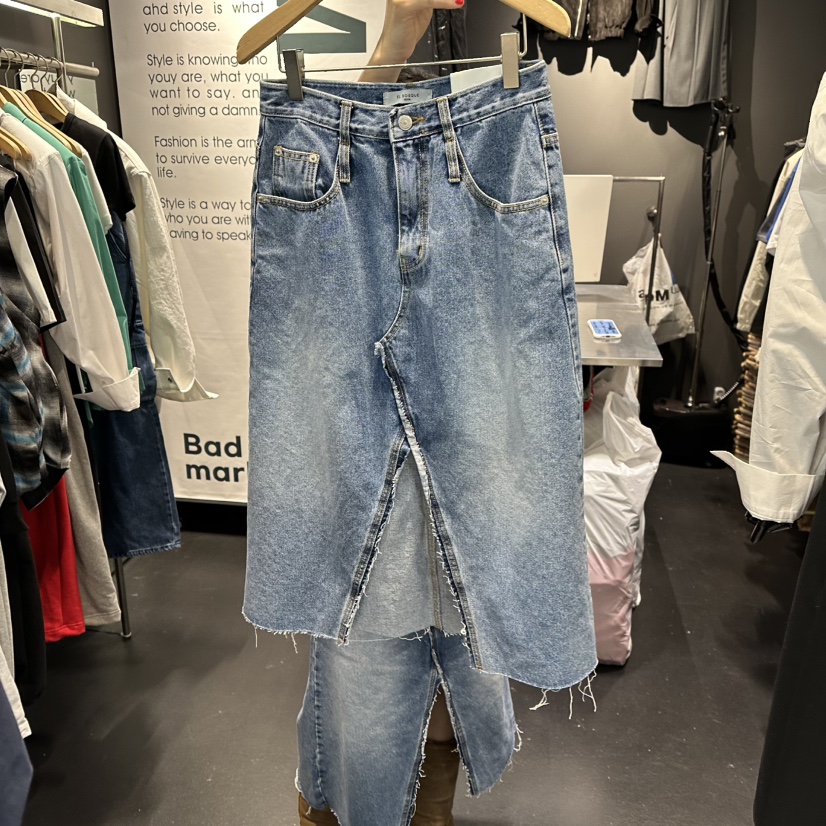 EL BOSQUE韓國代購女裝新品真品職業26春夏長裙春款開衩EL BOSQUE長裙圖色1