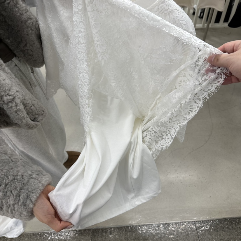 VENEFIT韓國代購女士新款真品人氣熱賣26春夏T恤花朵春款蕾絲VENEFIT/JENNIET恤