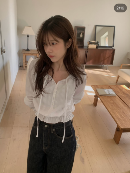 MIELLE-미엘르-OT東大門直郵女裝新款真品時尚襯衫蕾絲衫MIELLE-미엘르-OT襯衫/蕾絲衫