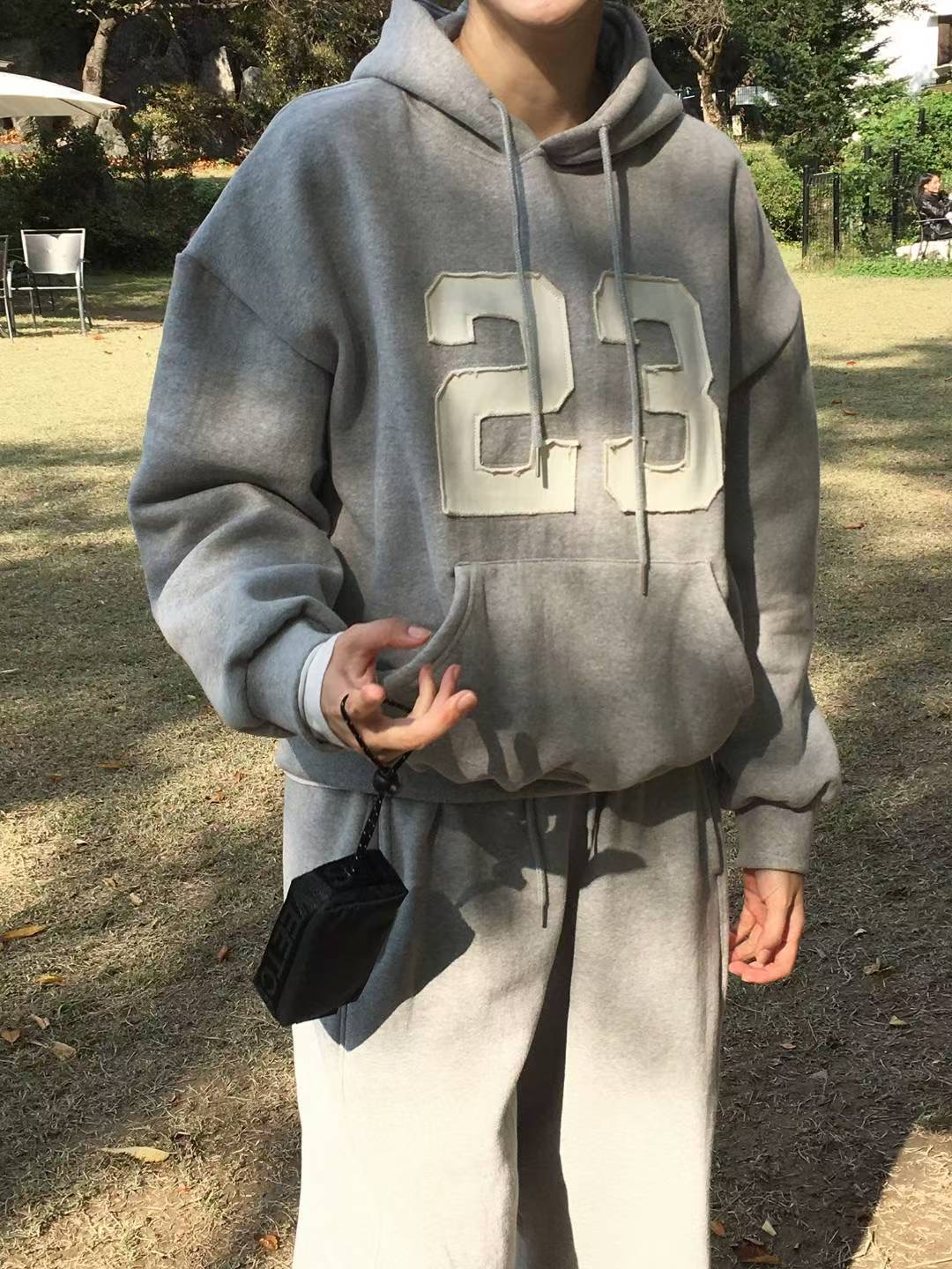 SATURDAY東大門實拍女士新款真品人氣休閑熱賣推薦衛衣兜帽SATURDAY衛衣圖色2