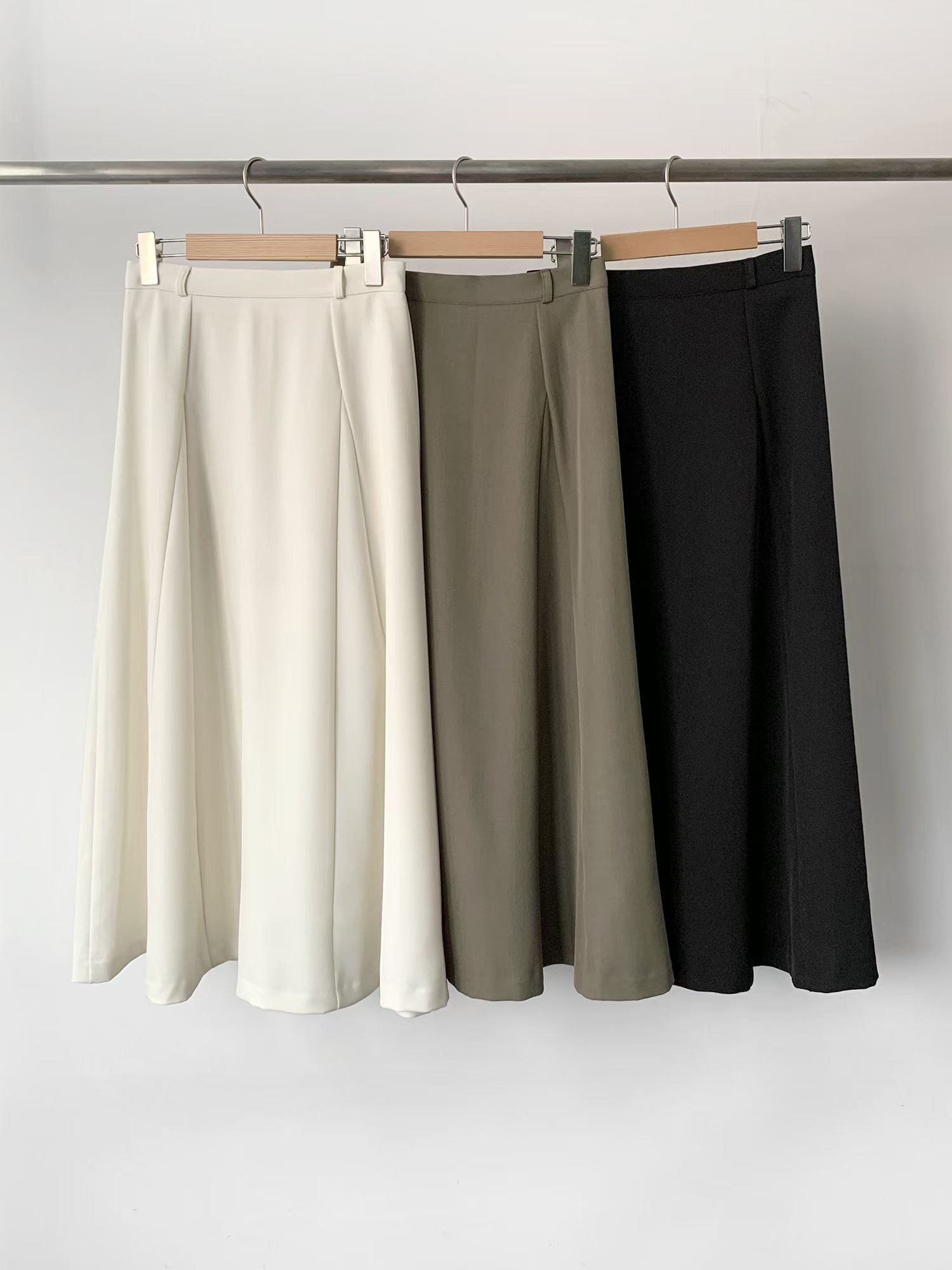 SATURDAY韓國代購女士新品推薦休閑職業時尚26春夏人氣長裙SATURDAY長裙圖色2左二色