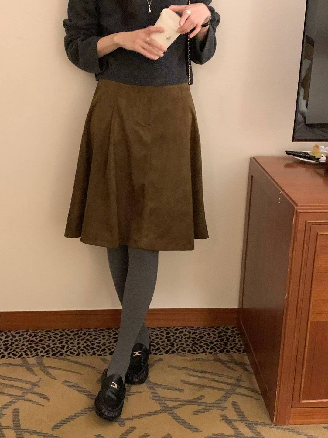 SATURDAY韓國直郵女裝新品26春夏推薦半身裙中短裙絨面革SATURDAY半身裙/中短裙