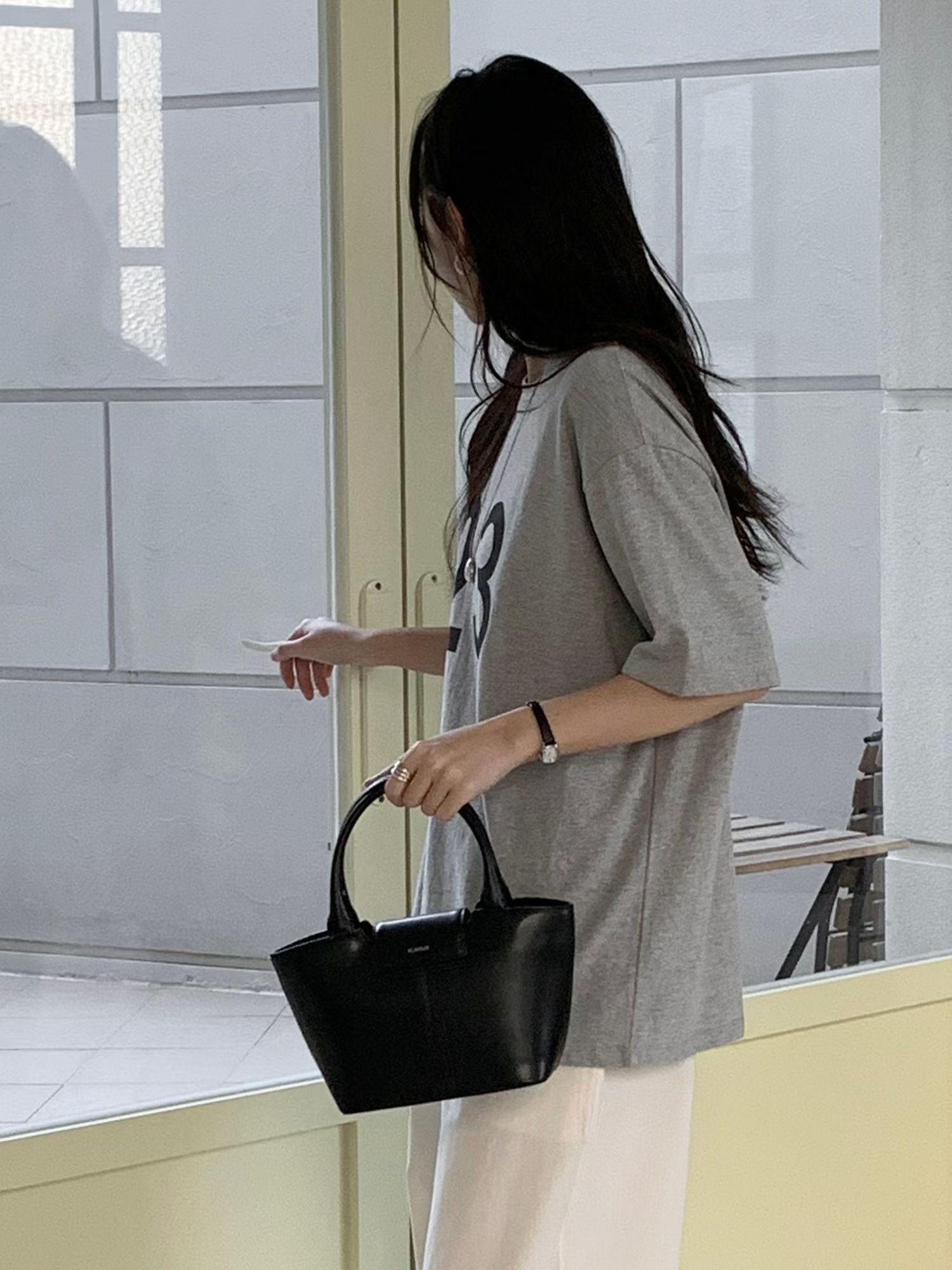 SATURDAY韓國代購女裝新款人氣熱賣時尚休閑真品26春夏T恤SATURDAYT恤