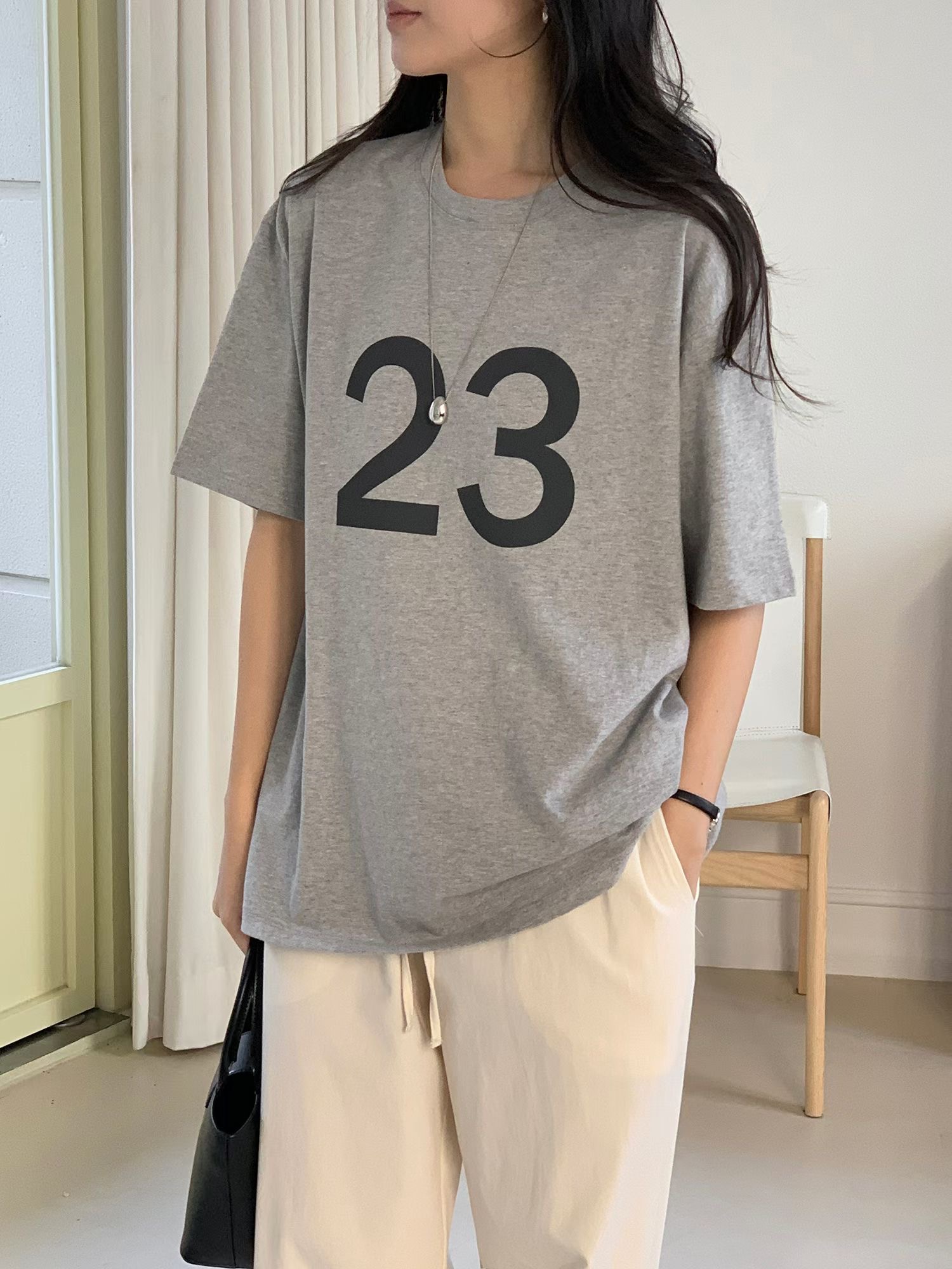 SATURDAY韓國代購女裝新款人氣熱賣時尚休閑真品26春夏T恤SATURDAYT恤圖色1