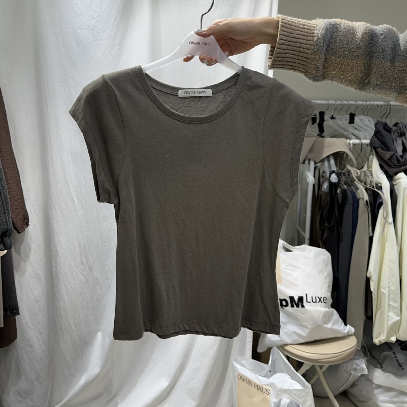 OWNS韓國直郵女士新品推薦休閑人氣熱賣時尚職業26春季T恤OWNS HAUST恤圖色3