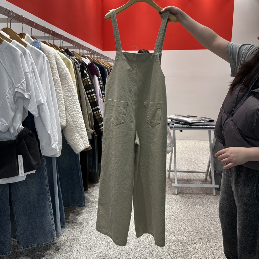 ATPZ東大門實拍女裝新款時尚推薦熱賣26春季背帶褲不含內搭ATTENTION PLEAES背帶褲