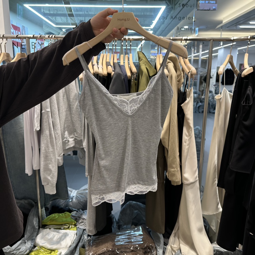 HONG.U韓國直郵女裝新品休閑26春季推薦職業吊帶背心蕾絲HONG.U吊帶/背心圖色2