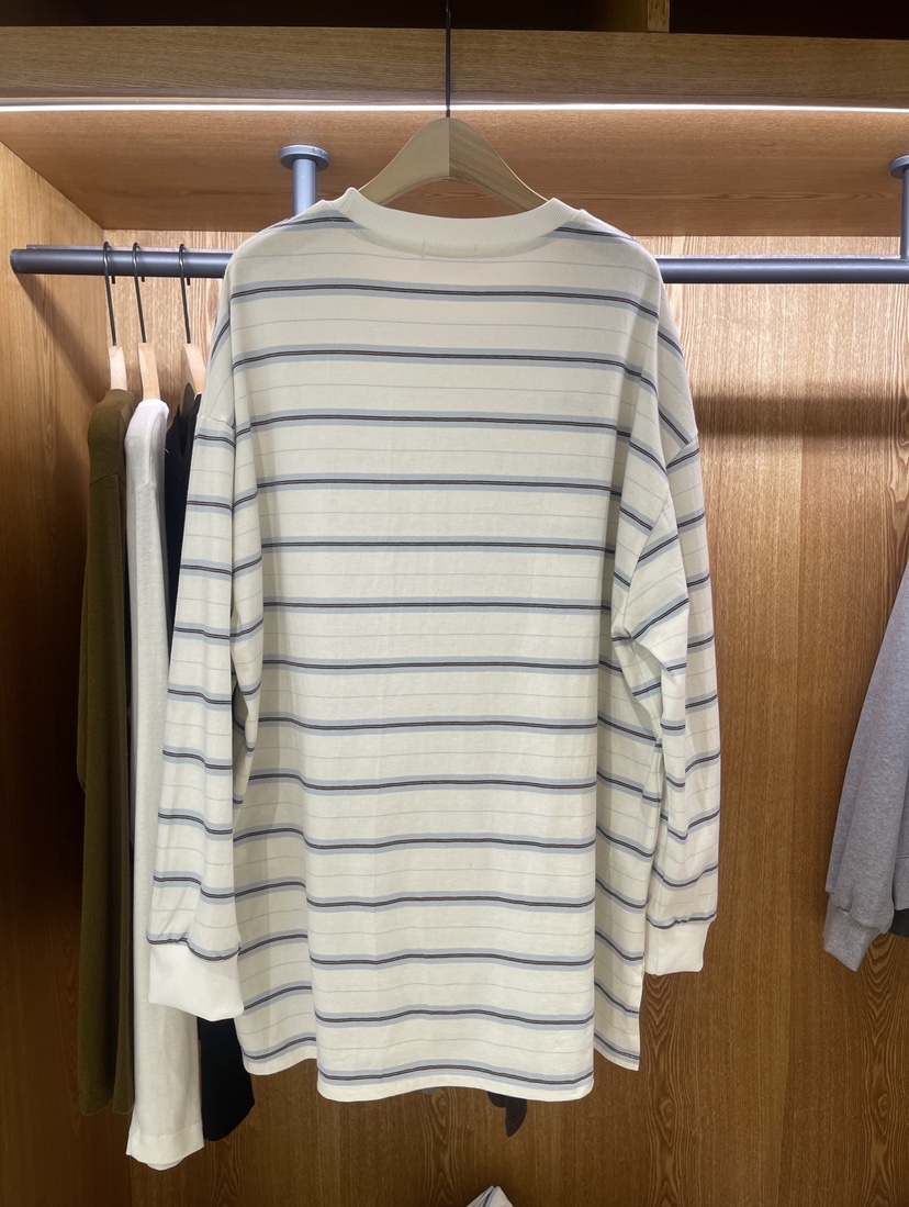 HI YANN東大門直郵女裝新款人氣推薦職業休閑時尚長袖T恤HI YANN長袖T恤