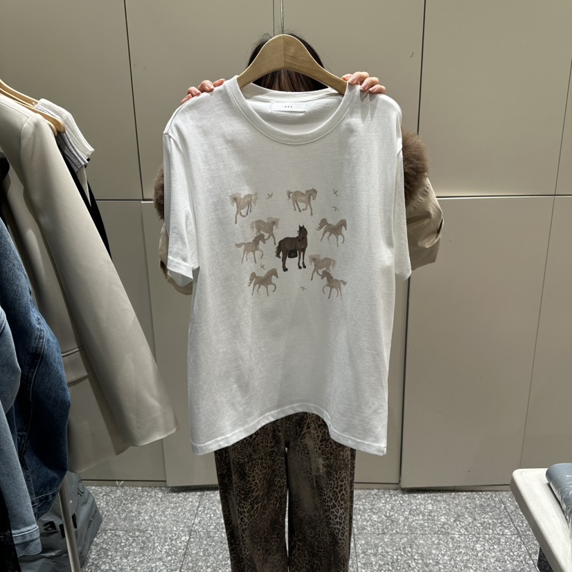 SOF韓國直郵女士新款人氣時尚26春季推薦熱賣T恤不含項鏈SOFT恤圖色1