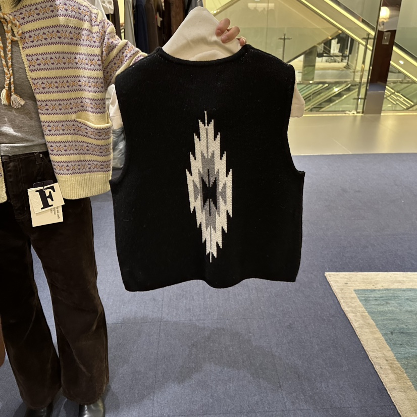 FURE韓國直郵女裝新品時尚職業26春季人氣推薦休閑馬甲羊毛FURE馬甲