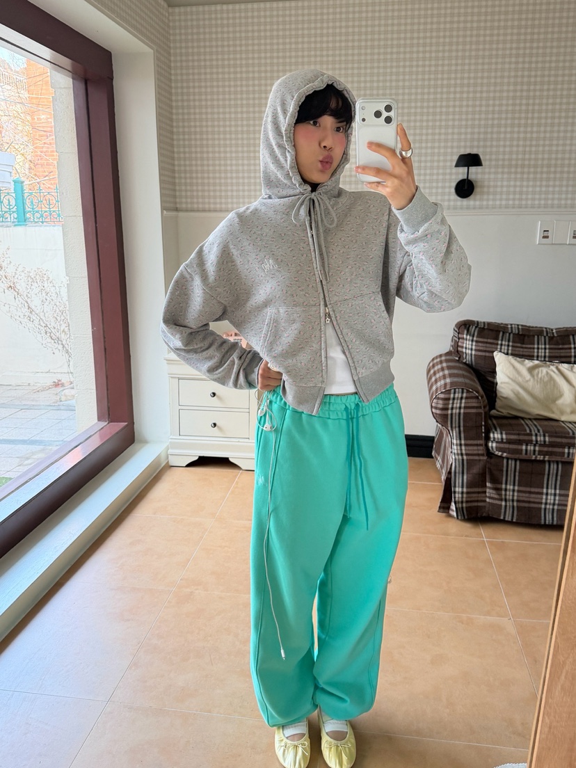 MORE THAN-P東大門直郵女士新款26春季夾克連帽拉鏈衫花朵MORE THAN夾克