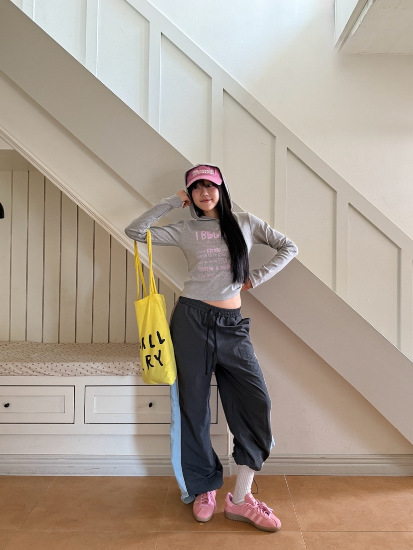 MORE THAN-P東大門實拍女裝新品26春季人氣推薦長袖T恤MORE THAN長袖T恤