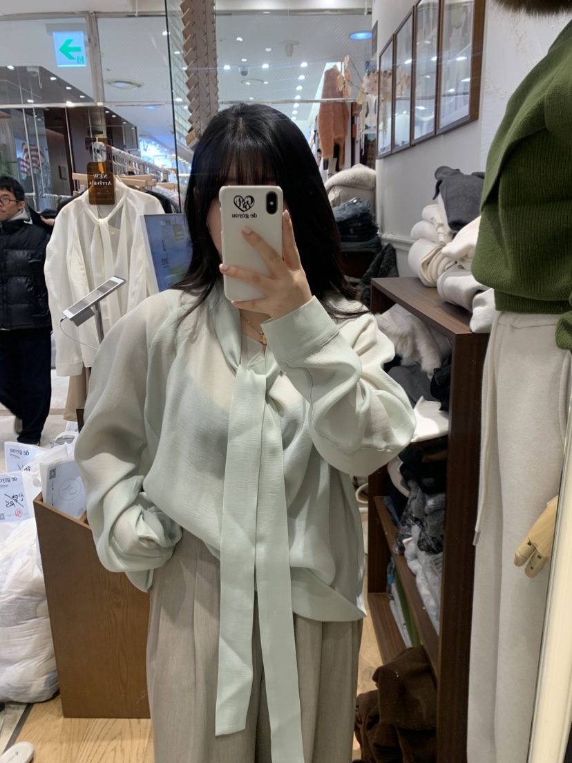 DE GO YOU韓國直郵女士新款職業熱賣推薦襯衫蕾絲衫系帶DE GO YOU襯衫/蕾絲衫