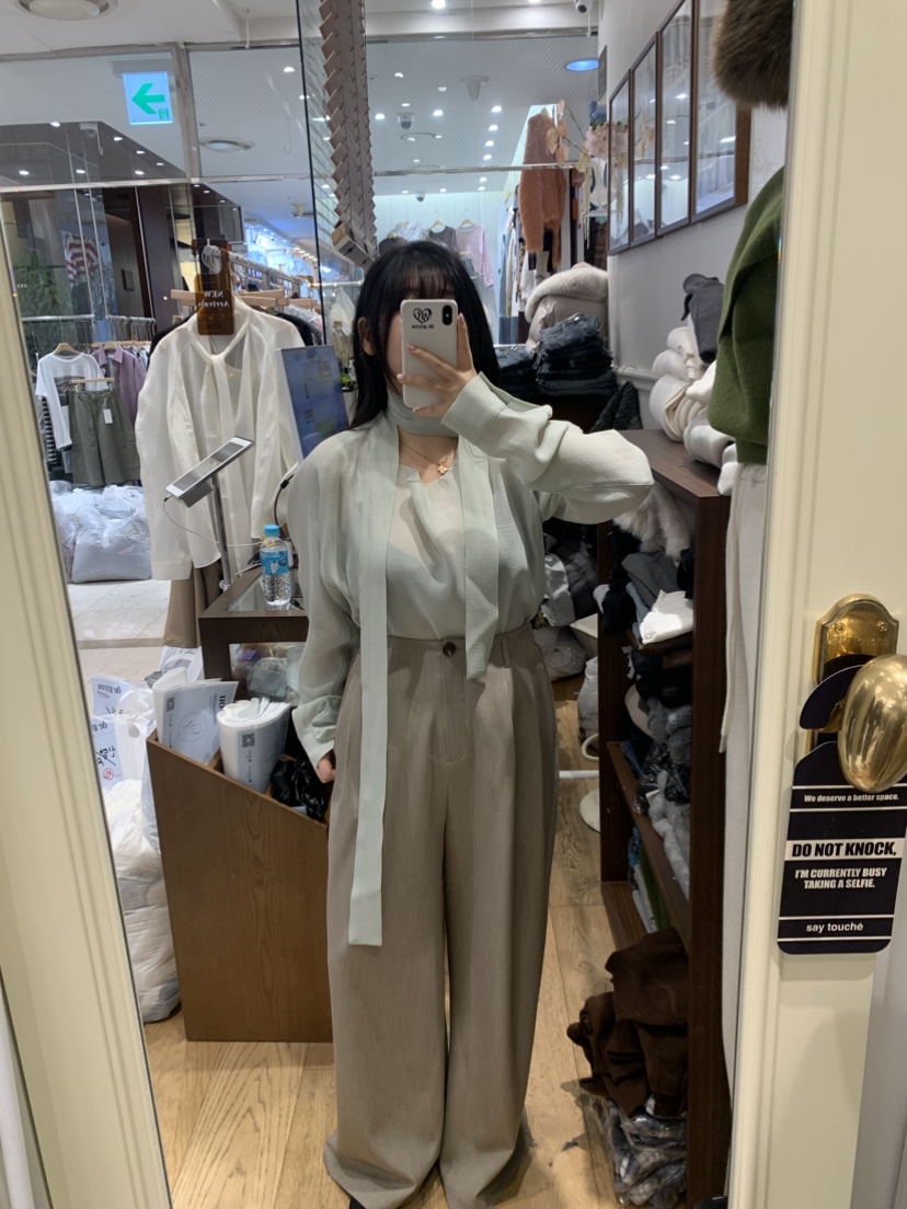 DE GO YOU韓國直郵女士新款職業熱賣推薦襯衫蕾絲衫系帶DE GO YOU襯衫/蕾絲衫