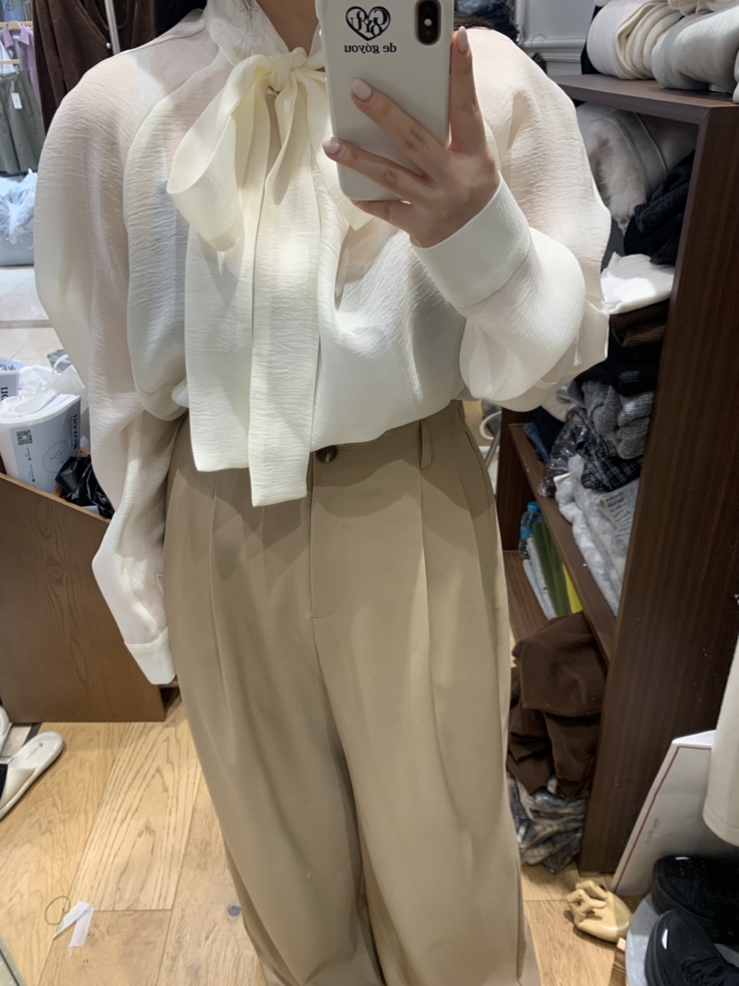 DE GO YOU韓國直郵女士新款職業熱賣推薦襯衫蕾絲衫系帶DE GO YOU襯衫/蕾絲衫