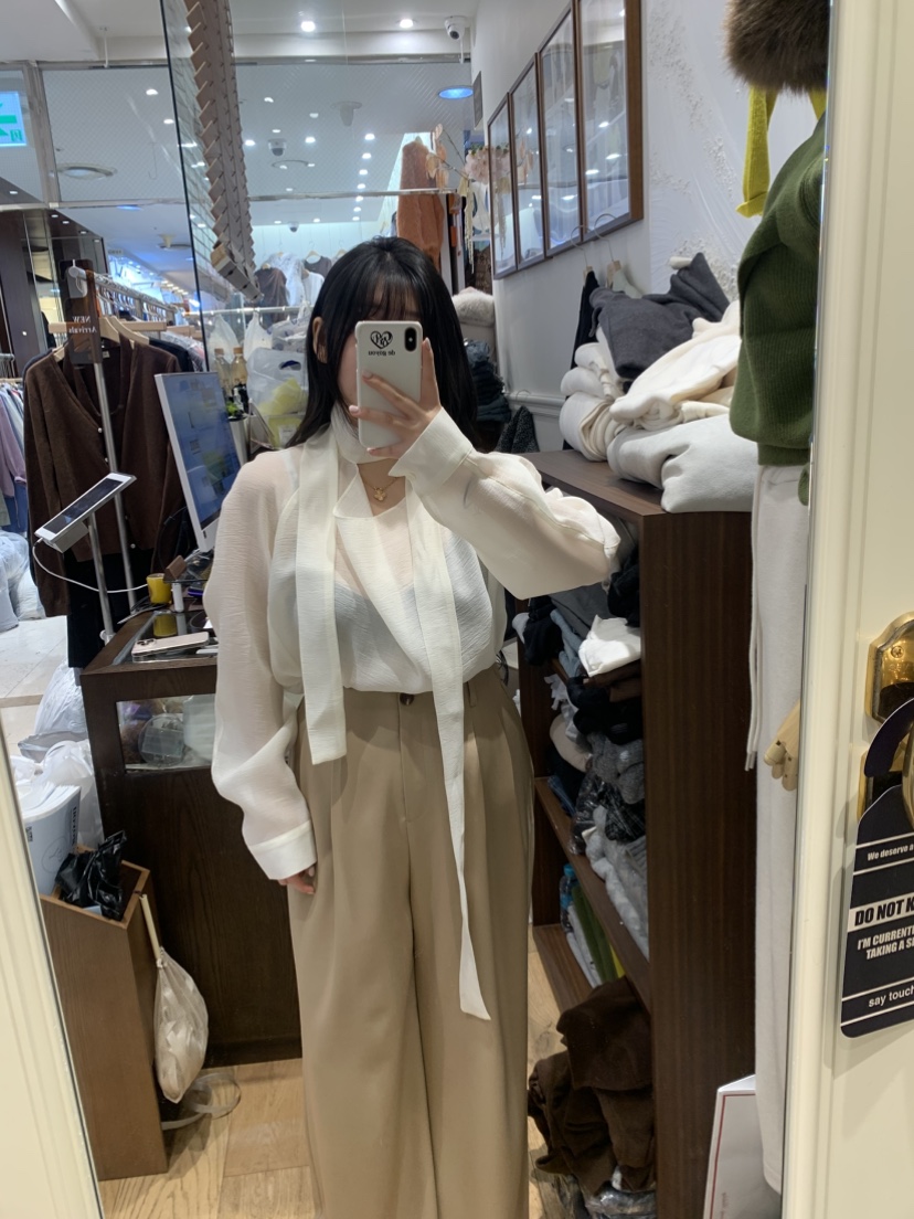 DE GO YOU韓國直郵女士新款職業熱賣推薦襯衫蕾絲衫系帶DE GO YOU襯衫/蕾絲衫