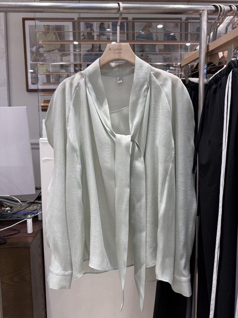 DE GO YOU韓國直郵女士新款職業熱賣推薦襯衫蕾絲衫系帶DE GO YOU襯衫/蕾絲衫圖色1