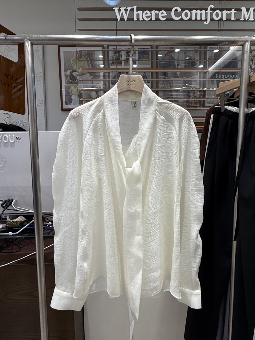 DE GO YOU韓國直郵女士新款職業熱賣推薦襯衫蕾絲衫系帶DE GO YOU襯衫/蕾絲衫圖色2