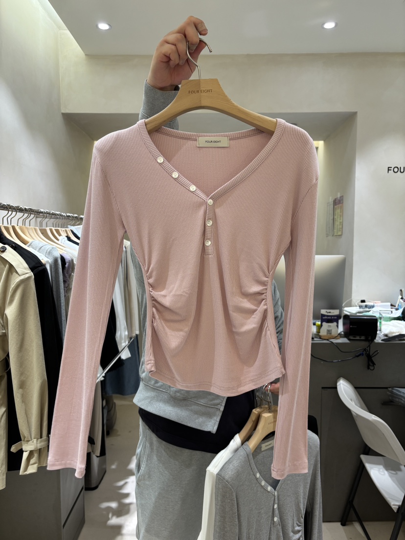 FOUREIGHT東大門實拍女裝新品時尚推薦休閑職業熱賣長袖T恤FOUR EIGHT長袖T恤圖色2