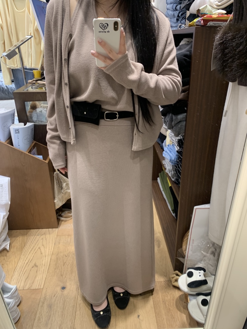 DE GO YOU東大門代購女裝新款人氣推薦熱賣時尚休閑長裙DE GO YOU長裙