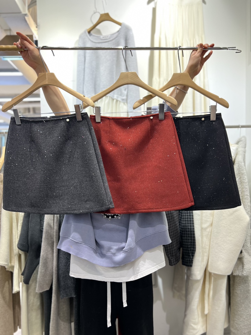 OLA韓國直郵女士新品職業26春季時尚休閑熱賣短裙珍珠迷你mellor/OLA短裙