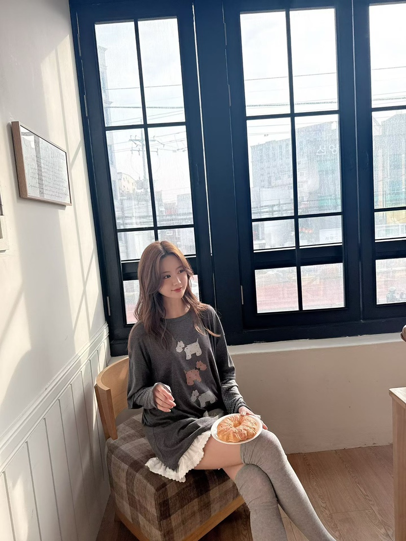 BE&amp;BE東大門實拍女裝新品26春季時尚人氣休閑長袖T恤BE&be長袖T恤