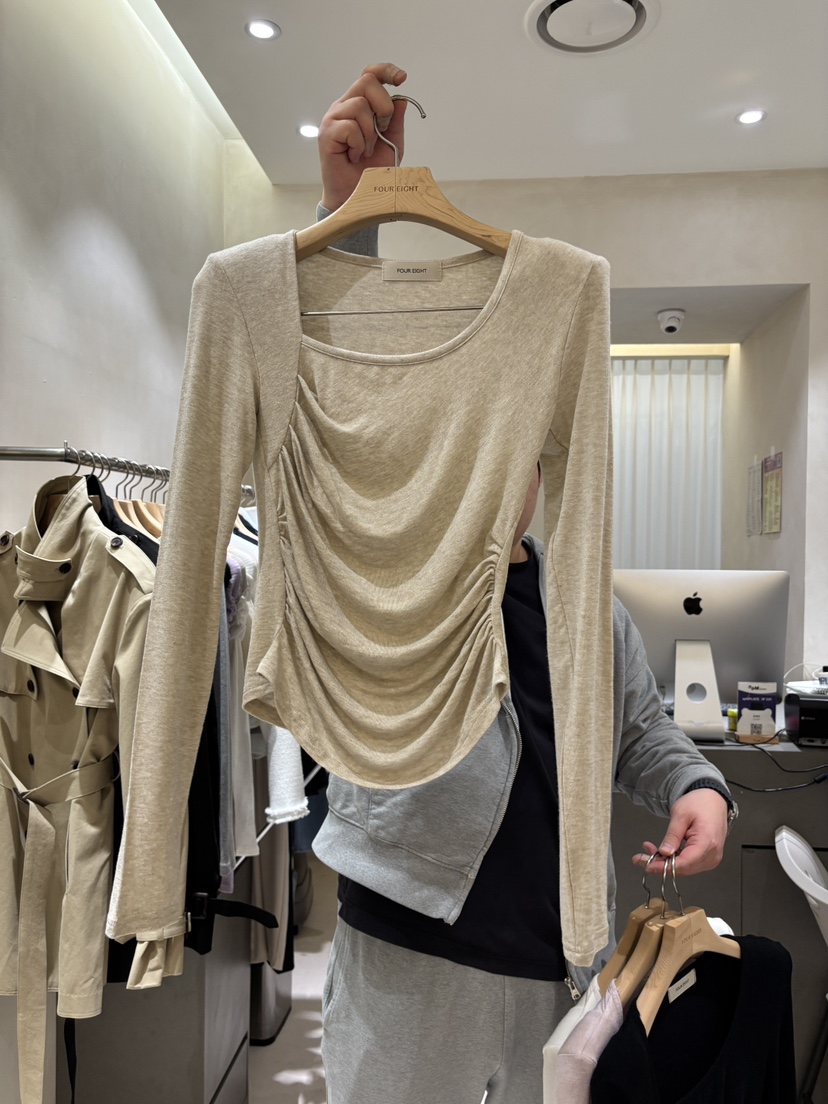 FOUREIGHT韓國代購女裝新款人氣熱賣時尚休閑26春季長袖T恤FOUR EIGHT長袖T恤圖色2