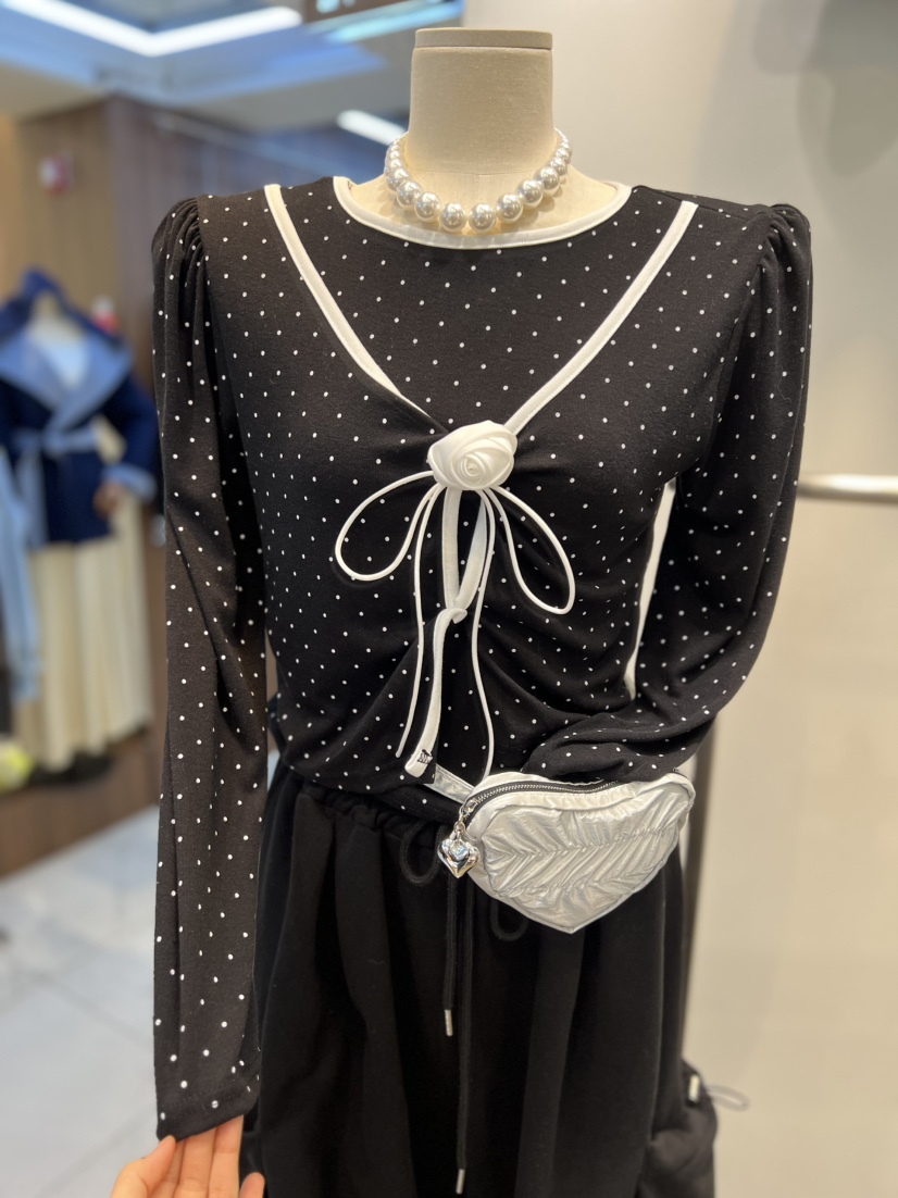 BLUE BANANA東大門代購女士新款時尚職業26春季人氣長袖T恤BLUE BANANA長袖T恤