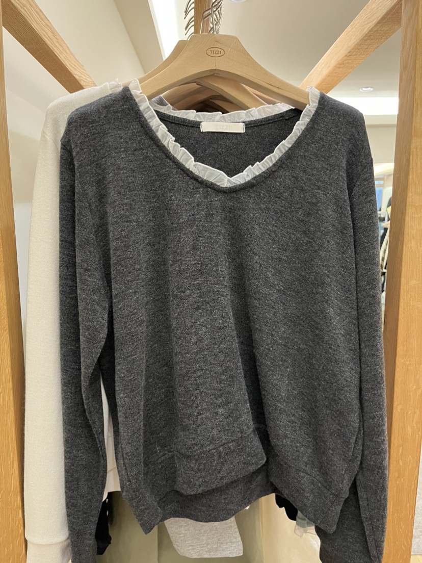 TIZZI東大門直郵女裝新款熱賣推薦職業人氣休閑時尚長袖T恤TIZZI長袖T恤圖色1