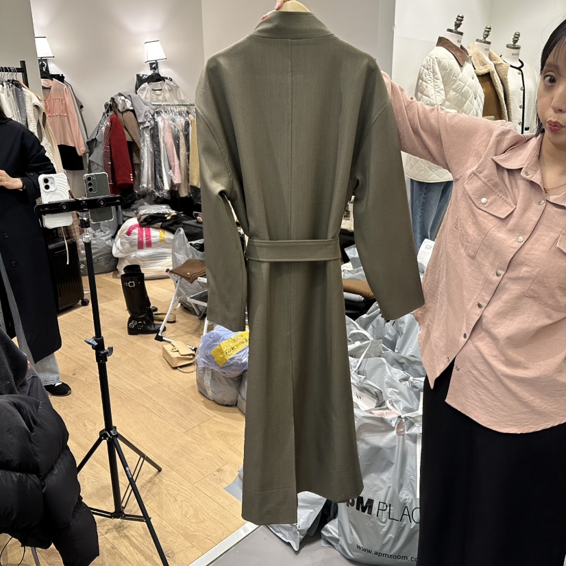 M.G.N東大門直郵女裝新品休閑時尚人氣熱賣26春季長款風衣MAGNET長款風衣