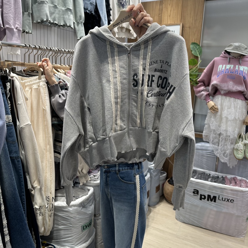 MARI CO東大門直郵女裝新品熱賣26春季人氣職業推薦衛衣MARI CO衛衣圖色2