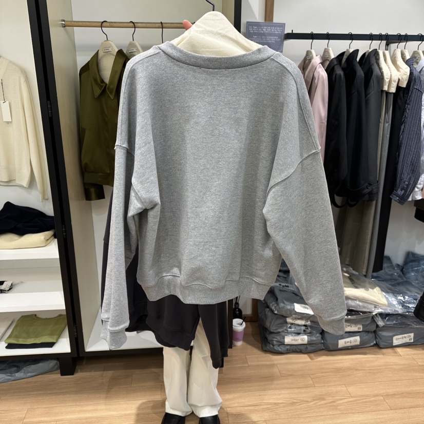 MUYBIEN韓國代購女裝新品人氣職業時尚熱賣推薦衛衣不含內搭MUYBIEN衛衣