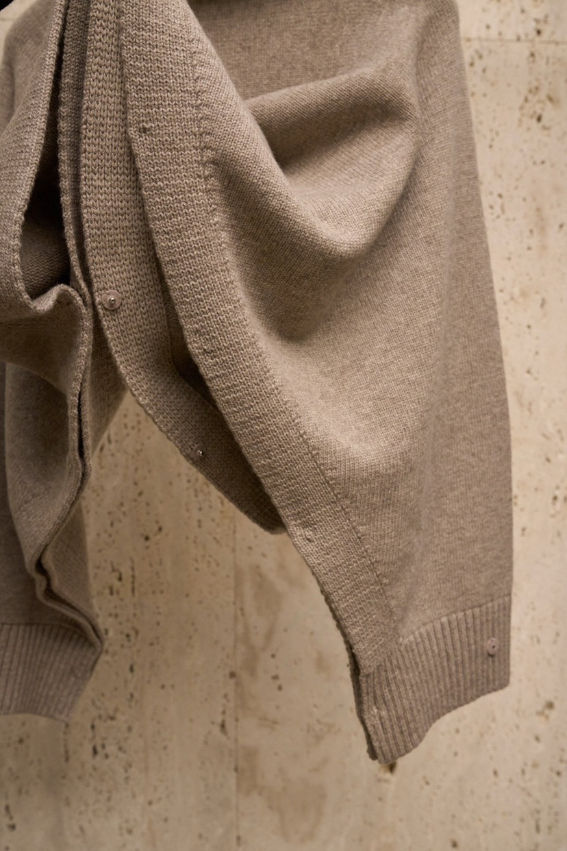 BLOSSOM東大門直郵女士新品26春季人氣職業休閑針織衫披肩BLOSSOM針織衫