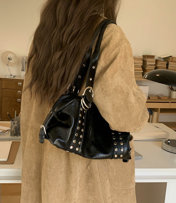 POSH BLUE韓國直郵女士新品職業休閑26春夏手拿包腋下包POSH BLUE手拿包/腋下包