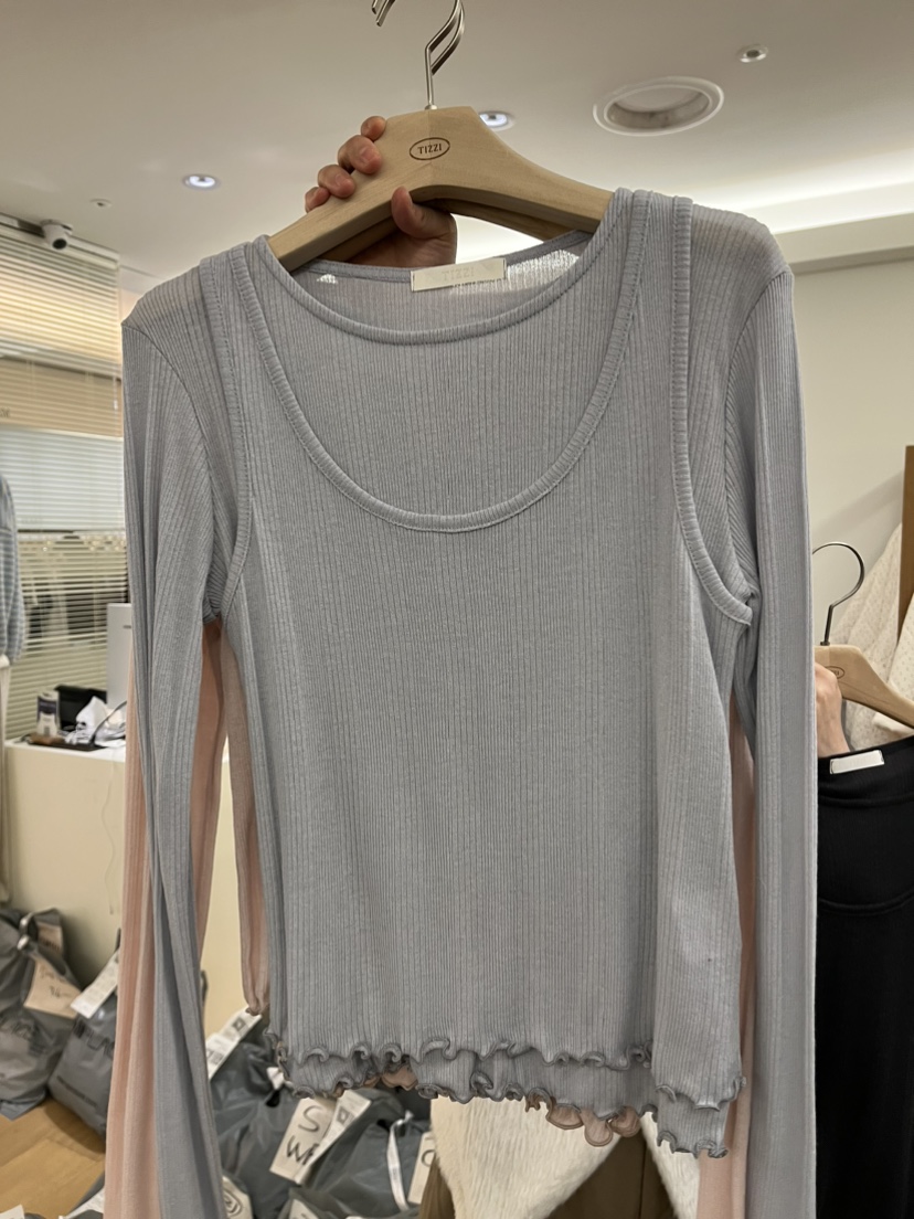 TIZZI東大門實拍女裝新品推薦熱賣26春夏休閑時尚人氣套裝TIZZI套裝圖色2