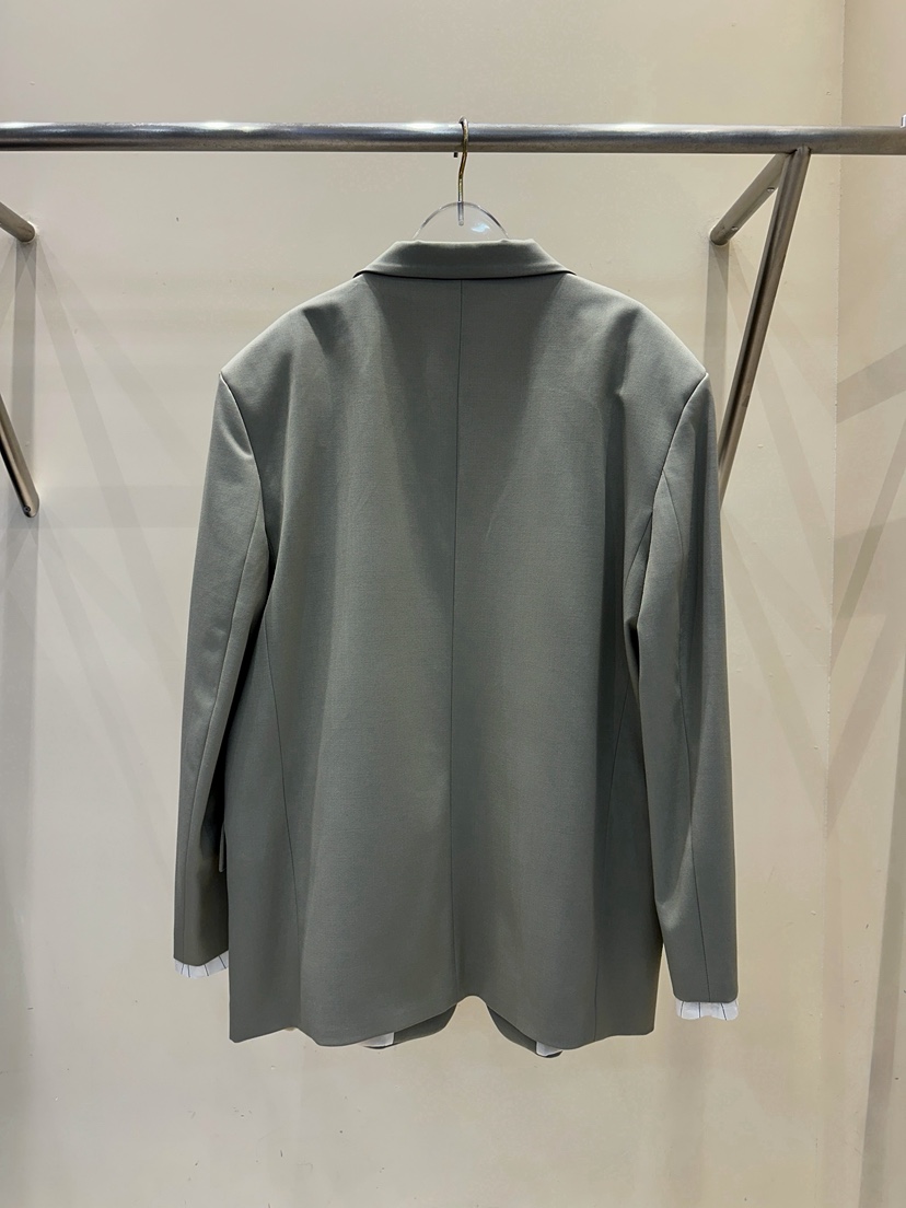 81 MARKET-L東大門代購女裝新品真品時尚推薦職業熱賣夾克81 MARKET-L夾克