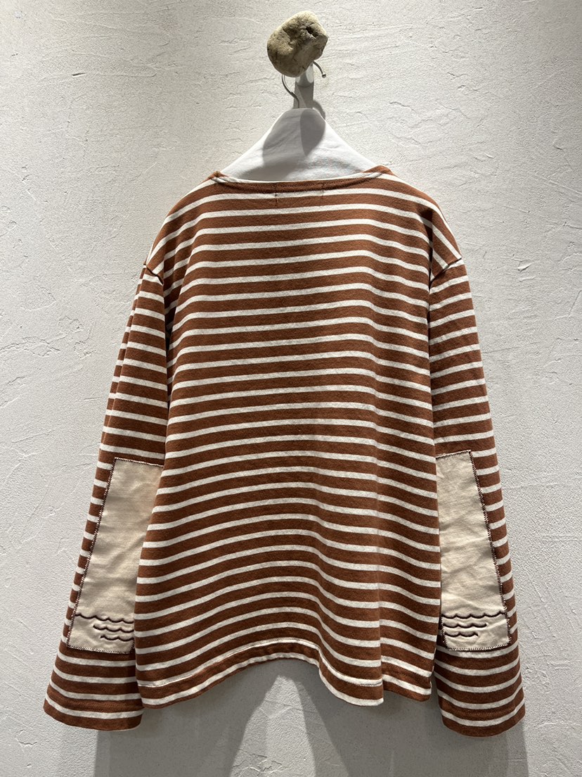 AT NOTE東大門實拍女裝新款時尚真品熱賣休閑人氣長袖T恤AT NOTE長袖T恤