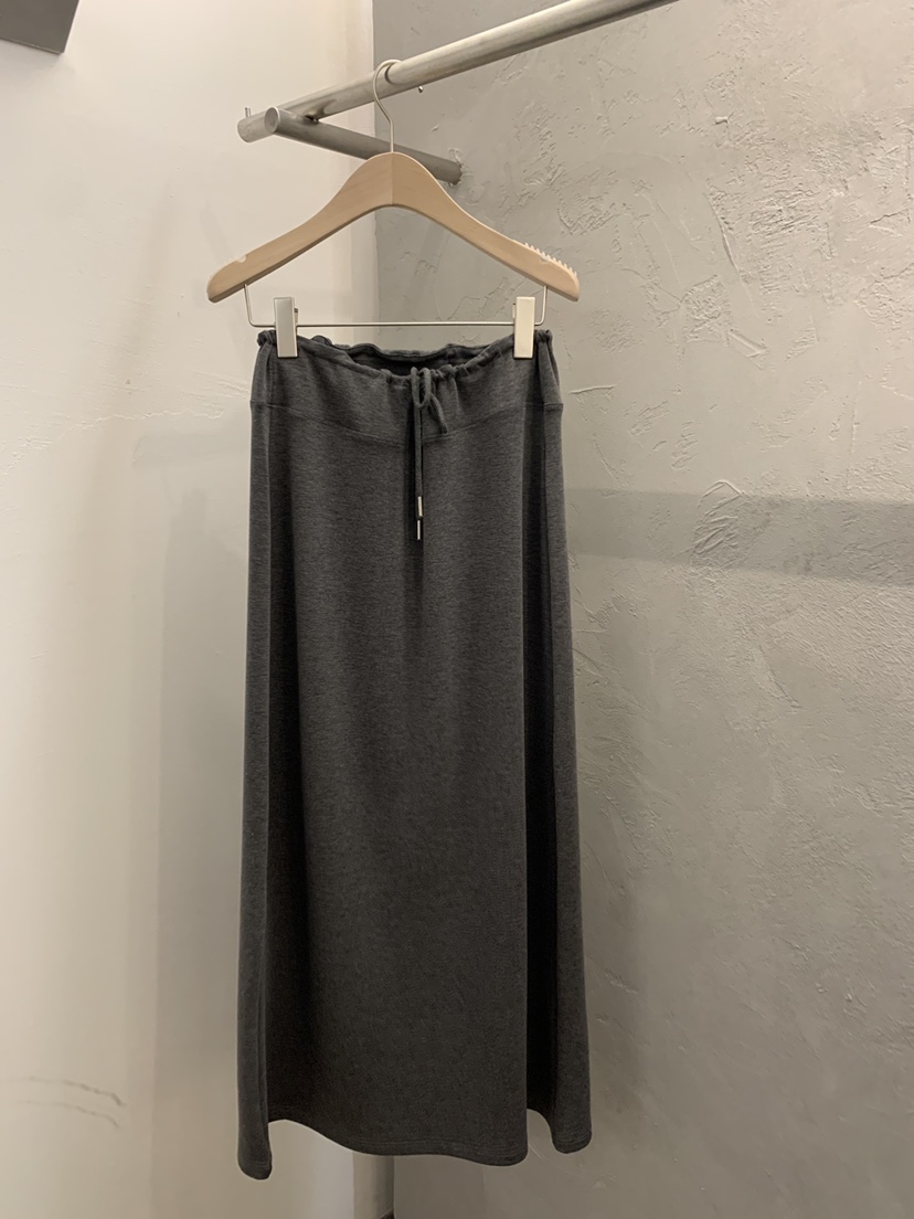 MOSAIC東大門實拍女裝新品職業推薦熱賣時尚真品長裙天絲MOSAIC長裙圖色1墨色