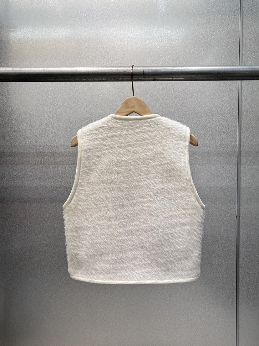 GVR COMPANY/RAWOO韓國直郵女裝新品人氣時尚馬甲安哥拉GVR COMPANY/RAWOO馬甲