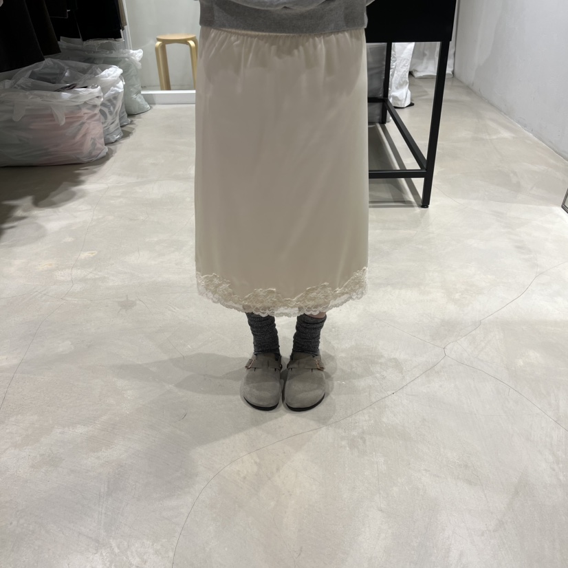 BROT韓國直郵女士新款休閑熱賣職業時尚推薦半身裙中短裙BROT半身裙/中短裙圖色1