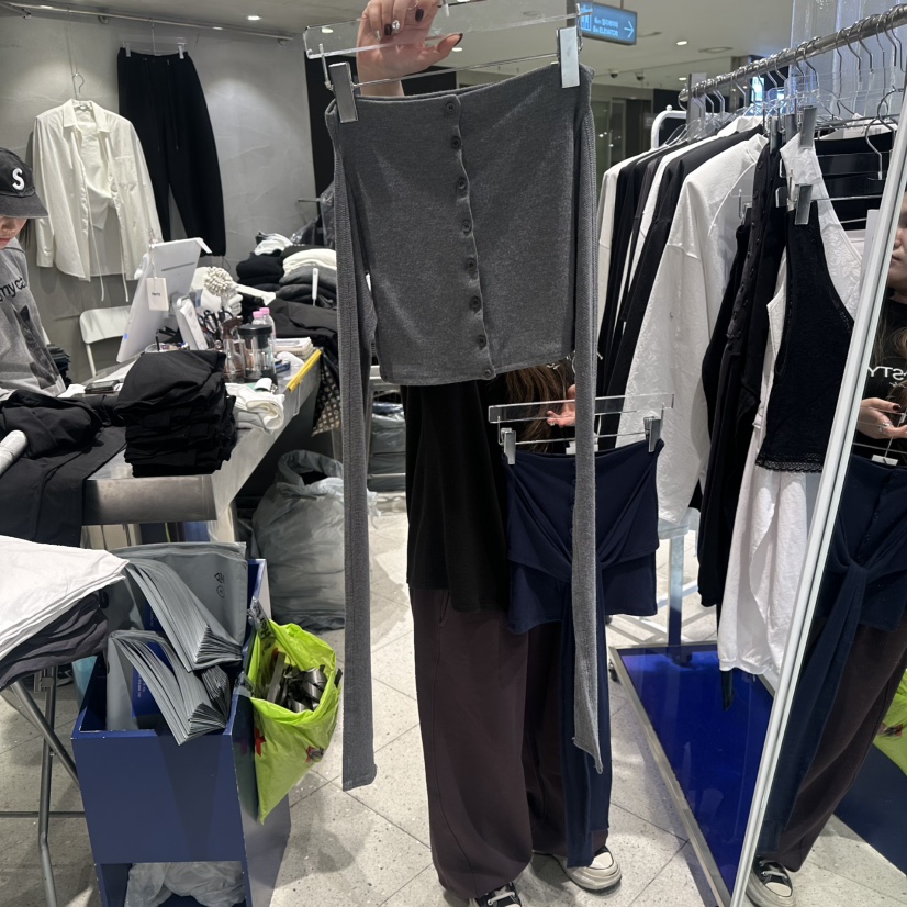 HERTZ-P東大門直郵女士新品職業熱賣26春季時尚人氣長袖T恤HERTZ-P長袖T恤圖色1