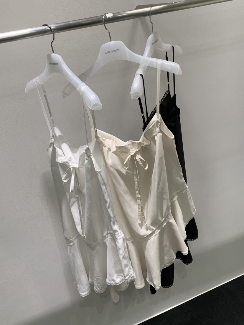 LOVE MOMENT韓國直郵女士新款人氣職業時尚26春季連衣裙LOVE MOMENT連衣裙