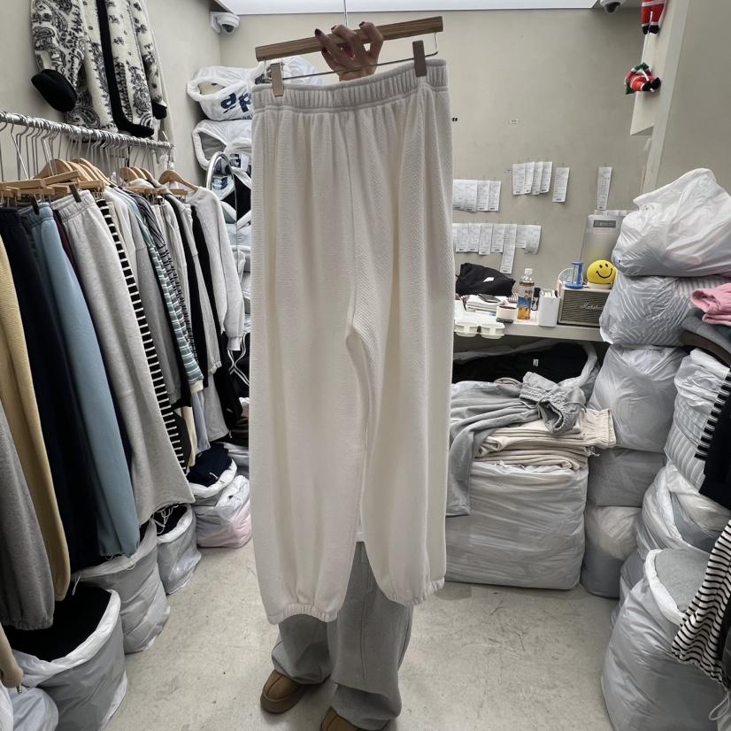 BREEZE東大門代購女士新品時尚人氣推薦熱賣休閑褲奶油色BREEZE休閑褲