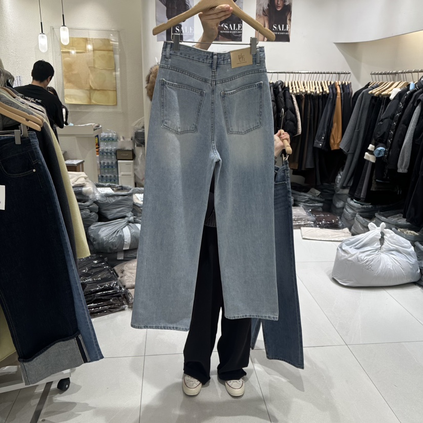 BLUEI-D/N SHARP東大門直郵女裝新款時尚熱賣26春夏牛仔褲Blue i-d/N SHARP牛仔褲