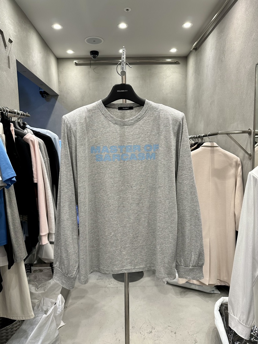 CELEBRITY-A東大門實拍女士新款推薦真品人氣時尚長袖T恤CELEBRITY-A長袖T恤圖色2