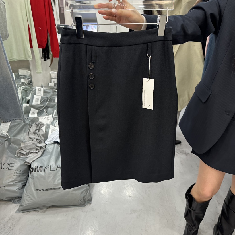 PAVEL韓國代購女士新款休閑時尚人氣熱賣半身裙中短裙開衩PAVEL半身裙/中短裙圖色2黑色