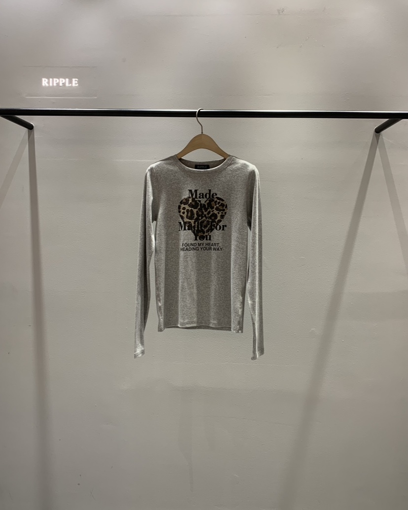 RIPPLE-P東大門實拍女裝新款推薦真品時尚職業人氣長袖T恤RIPPLE-P長袖T恤圖色2