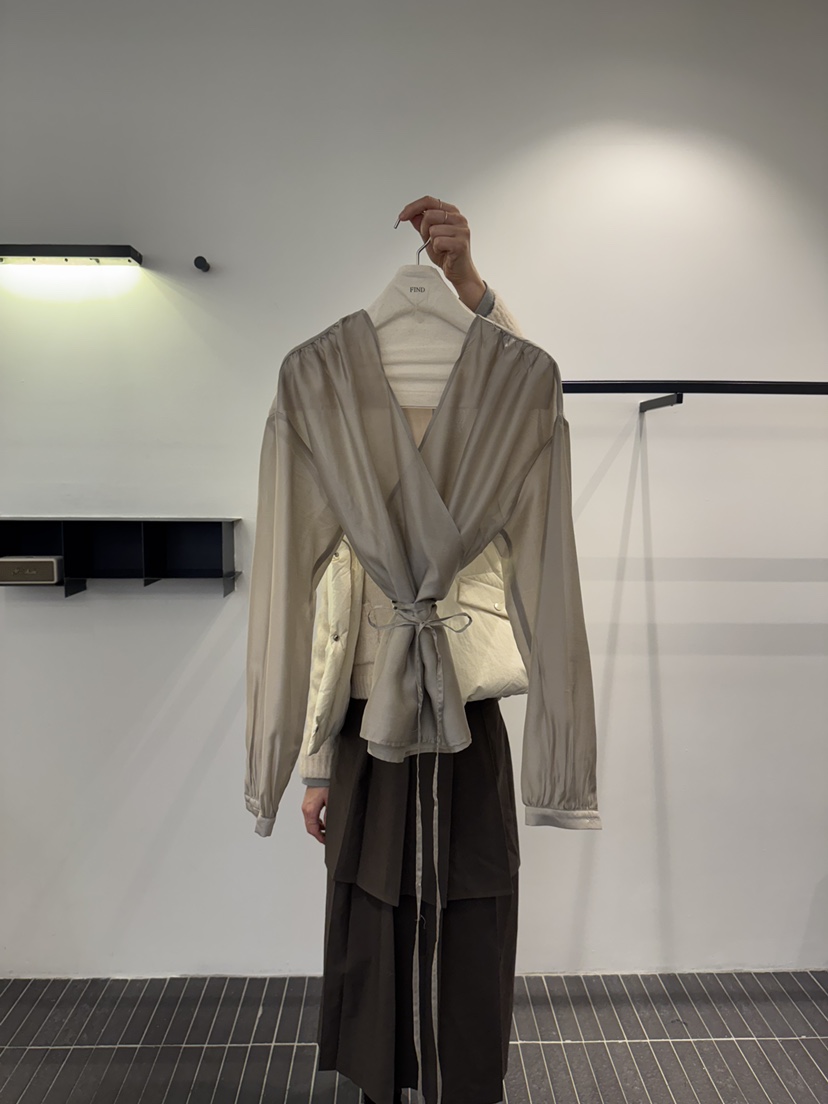 FIND-P東大門實拍女士新款時尚職業熱賣休閑襯衫蕾絲衫透明FIND-P襯衫/蕾絲衫圖色2