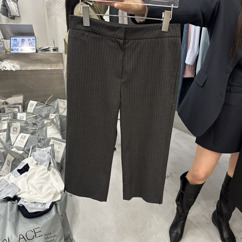 PAVEL東大門直郵女裝新款休閑推薦26春夏熱賣時尚短褲開衩PAVEL短褲圖色1灰條紋